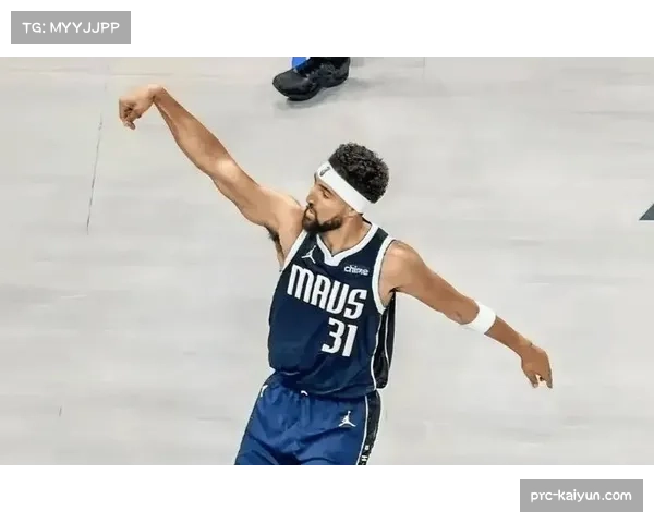 勇士内线体型偏小护框不足 防守端篮板保护和禁区对抗持续吃亏